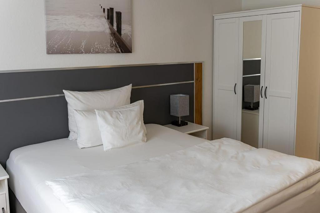 City Apartments Bad Wimpfen Warum-Ins-Hotel エクステリア 写真